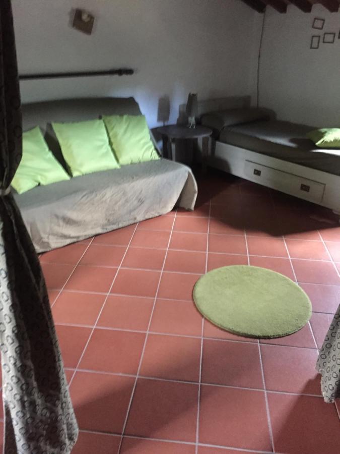 Agriturismo Le Colline 蒙泰斯库达伊奥 外观 照片